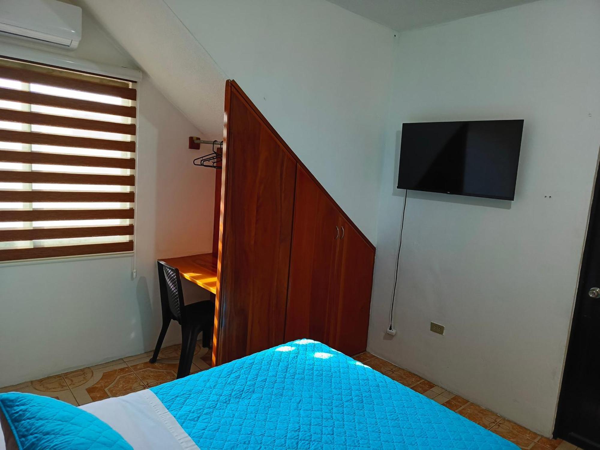 Teresita'S House Suites Con Cocina Privada Puerto Baquerizo Moreno Exterior foto